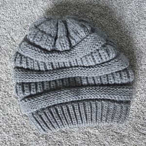Cozy Gray Knit Beanie